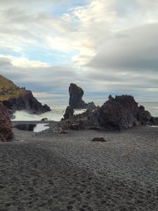 Formation rocheuse dans la péninsule de Snaefellsness en Islande