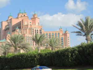 Dubaï regorge d'hôtels de luxe, chacun plus fou que le précédent